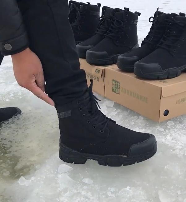 Men's Cold Resistant Thick And Warm Snow Boots