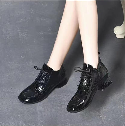 2022 New Women's Round Head Patent Leather Boots