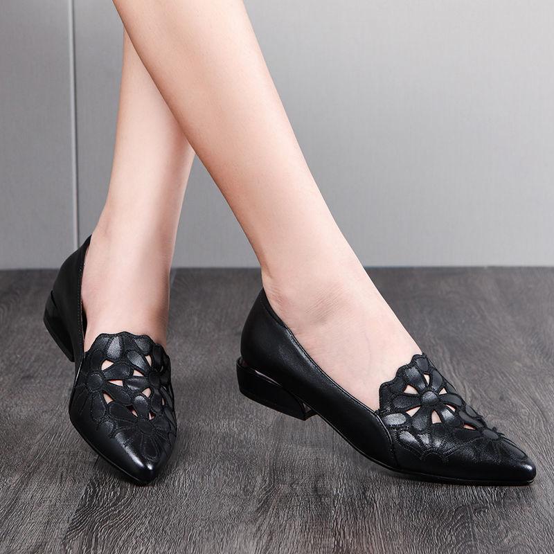 🔥Limited Time Offer 49% OFF🔥Soft-soled Causal Cutout Embroidered Leather Shoes