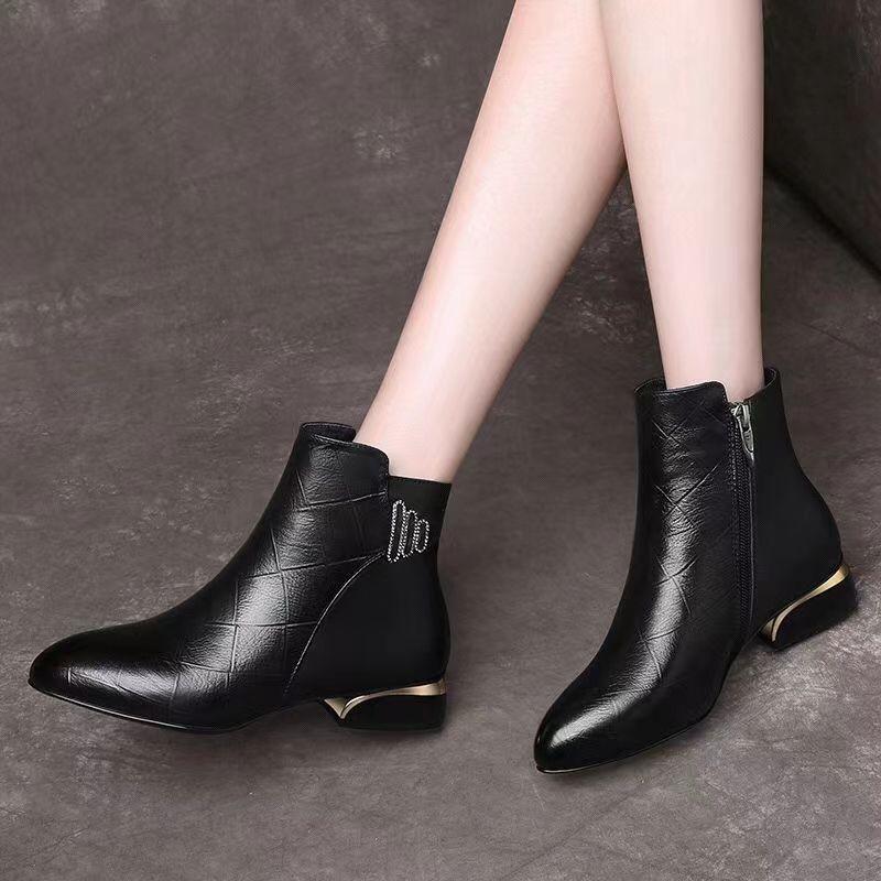 Chunky heel soft leather boots