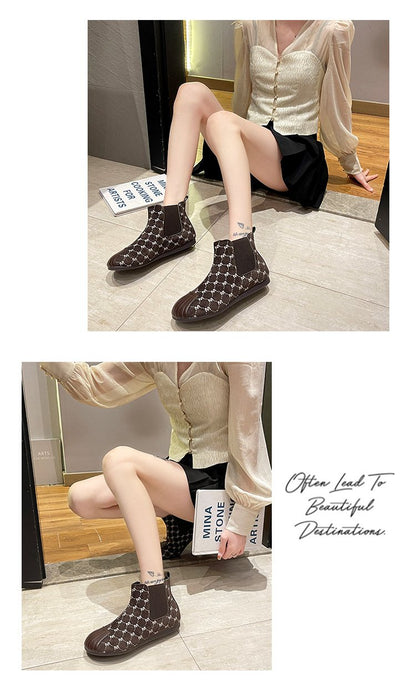 🔥Limited Time Offer 49% OFF🔥Women's fashionable round head short boots